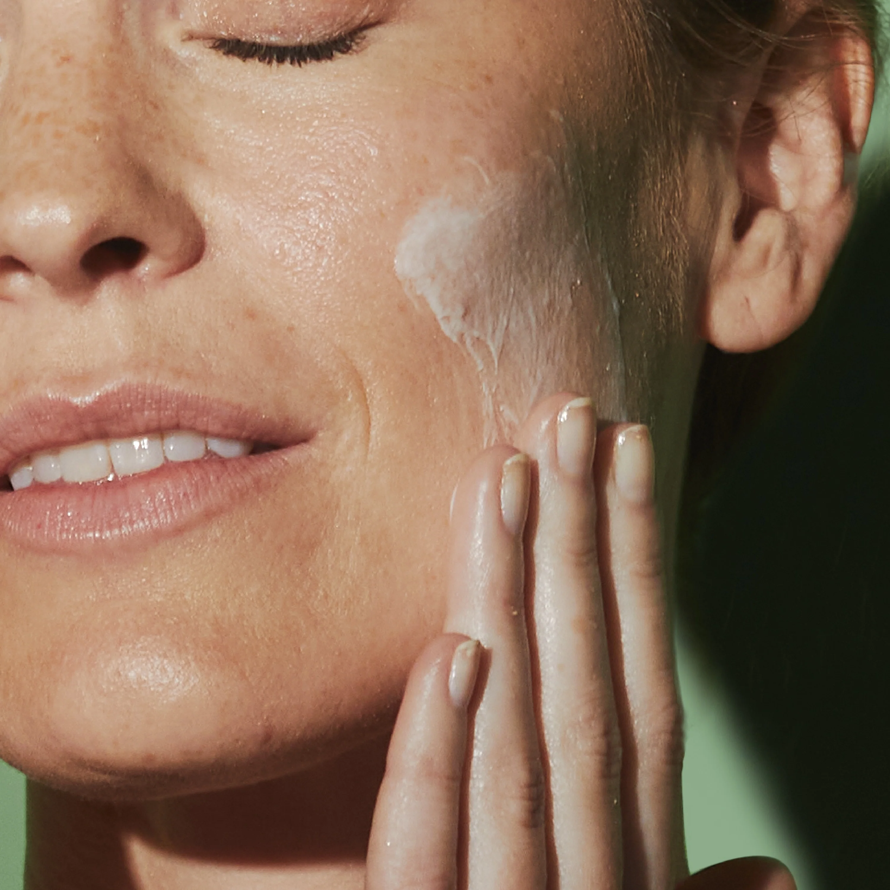 C-2 Believe Vitamin C Moisturizer - Image 5