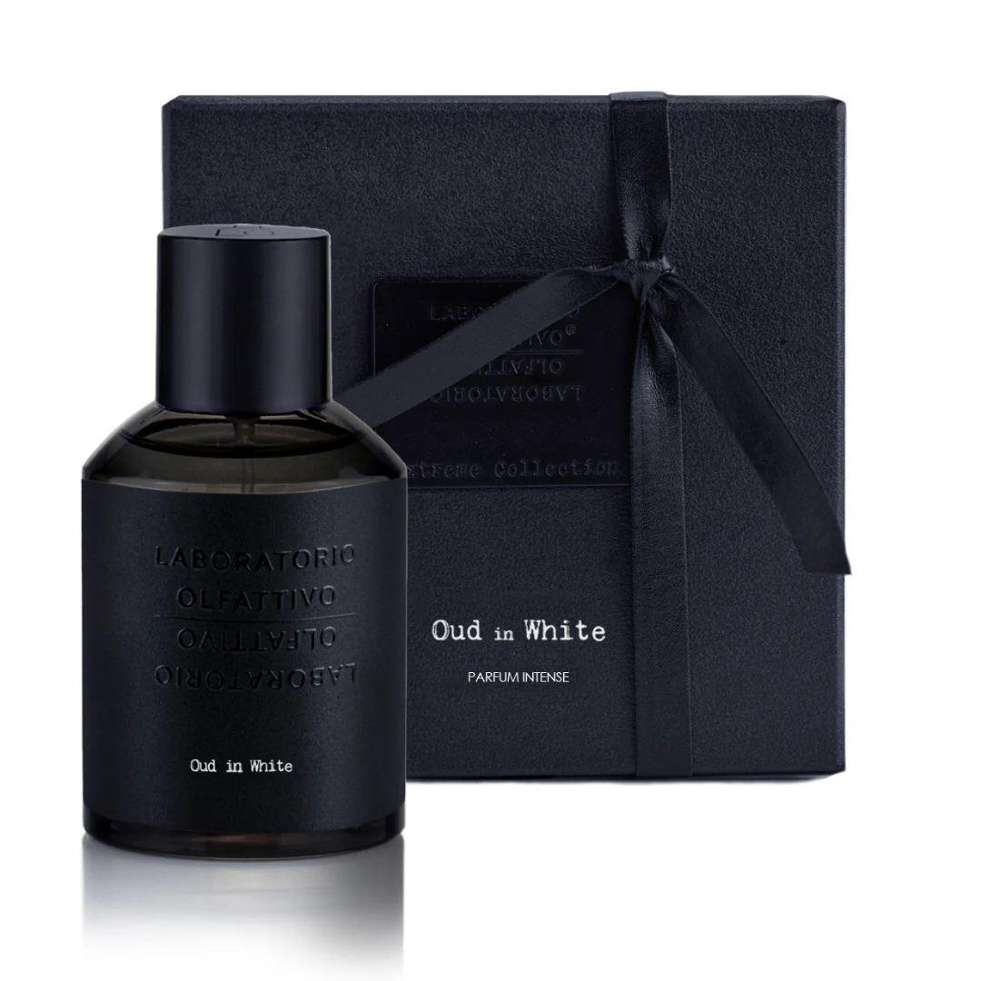 Oud In White - Image 2